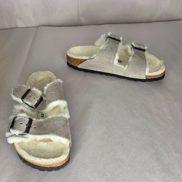 Birkenstock Shoes - Birkenstock Women's Arizona Shearling Sandals Size 36 / 5 Narrow